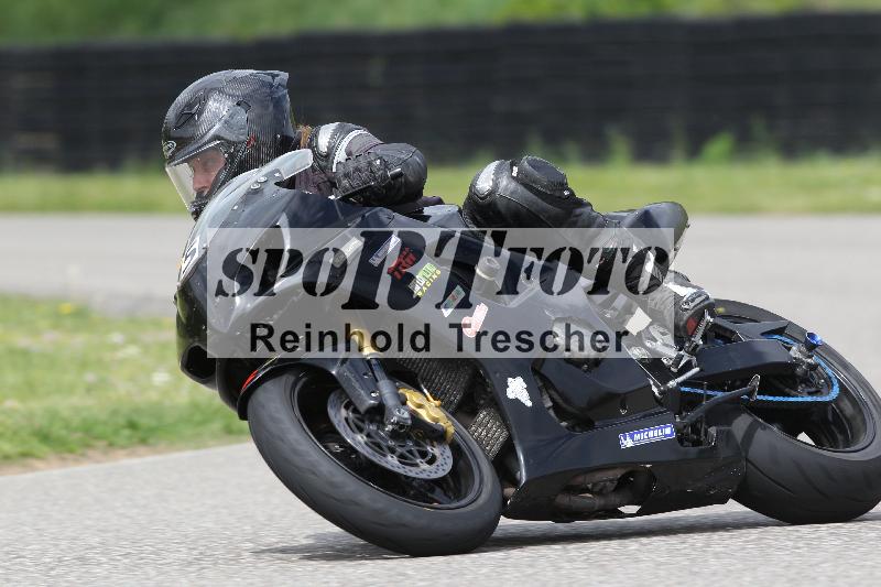 /Archiv-2025/10 23.04.2025 Cornu Master School ADR/rot-rouge/5